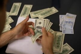 Arbeitslosengeldantrag: Tipps für einen erfolgreichen Antrag Arbeitslosengeldantrag: Tipps für einen erfolgreichen Antrag